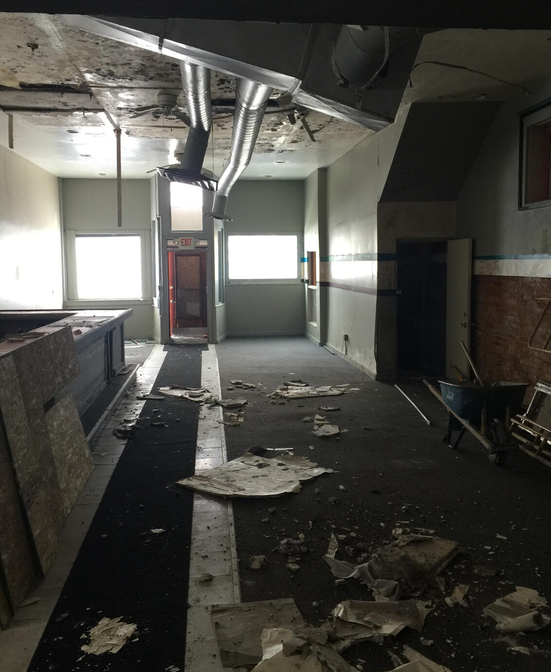 714 downstairs on purchase looking West